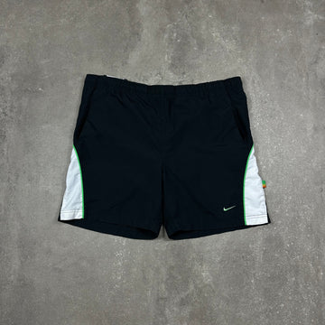 Vintage Nike Shorts (M)