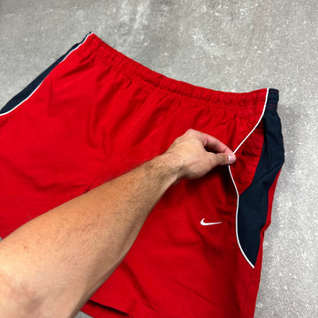 Vintage Nike Shorts (XXL)