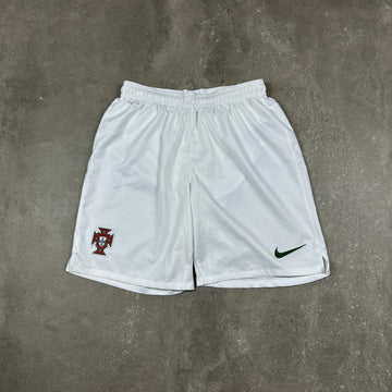 Vintage Nike Portugal Shorts (L)