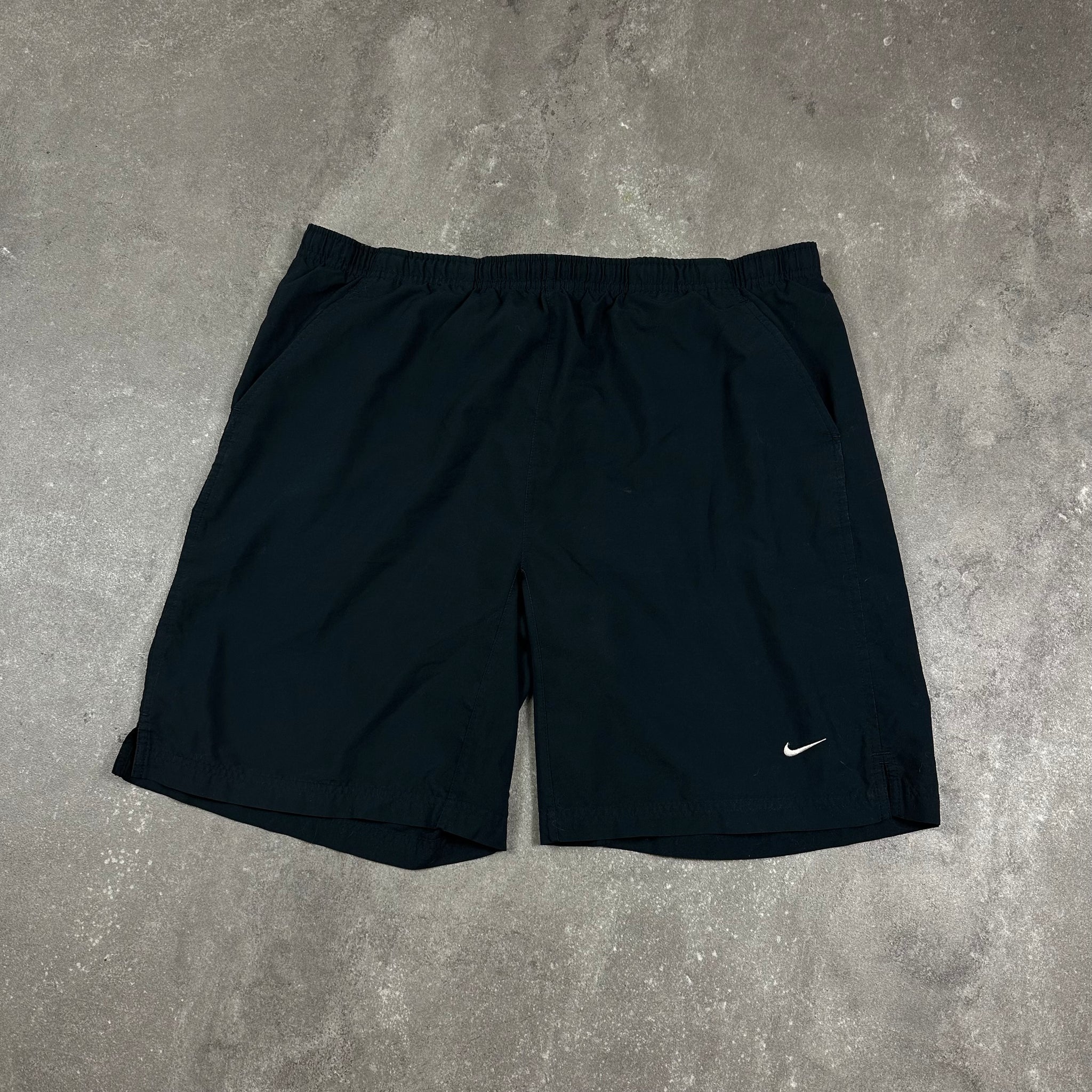 Vintage Nike Shorts (XL)