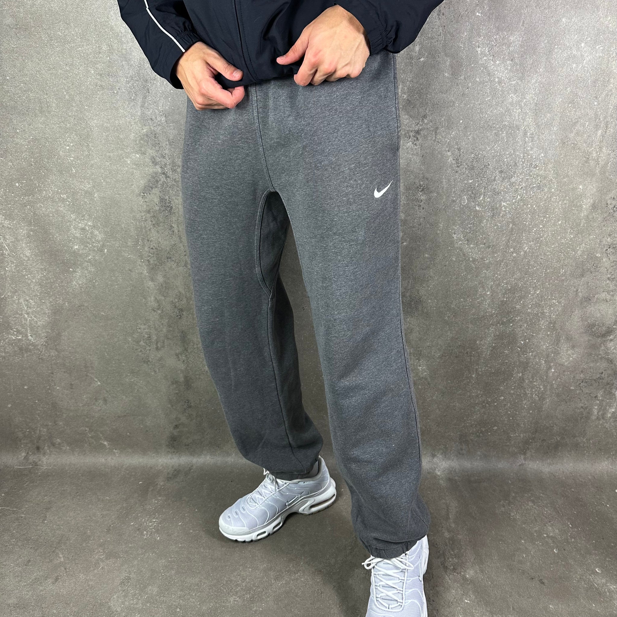 Vintage Nike Trackpants (M)