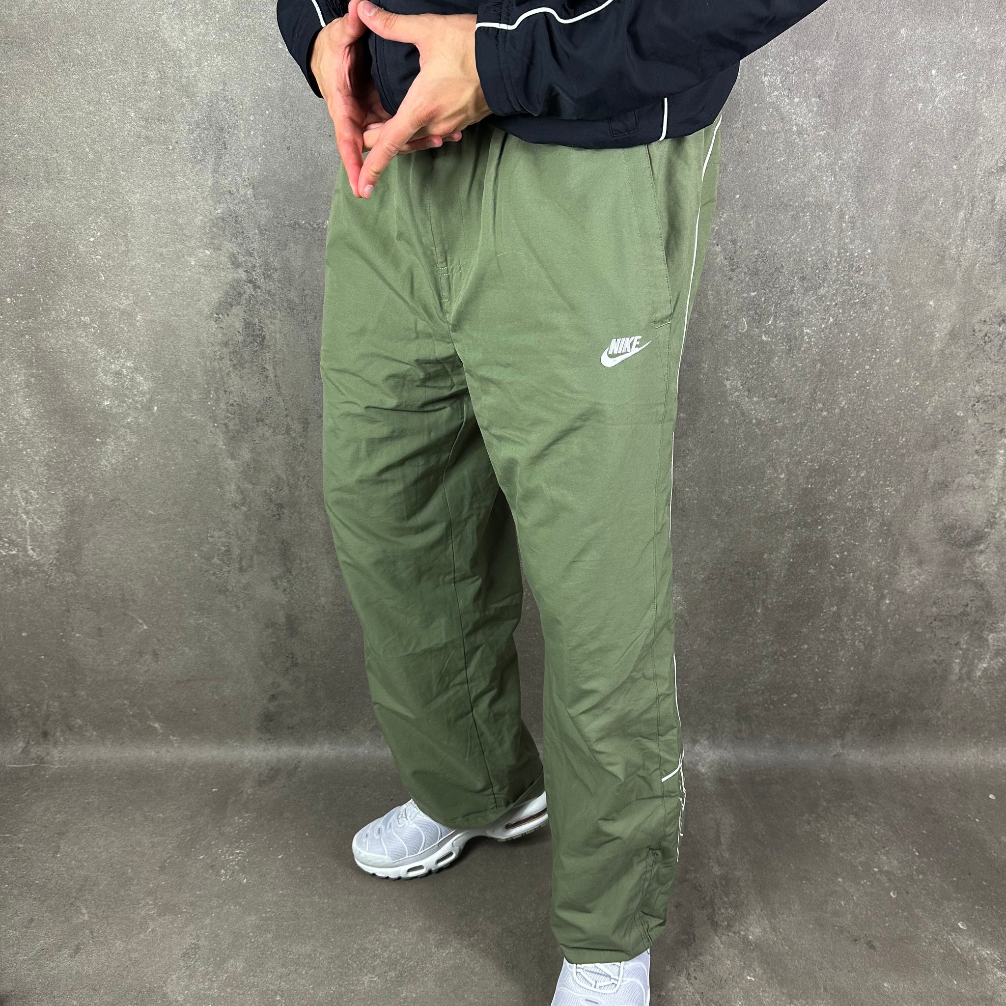 Vintage Nike Trackpants (XXL)