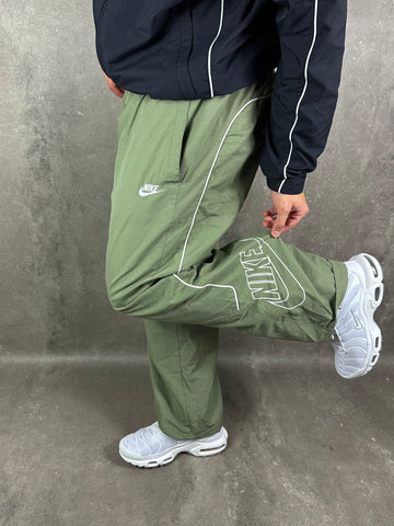 Vintage Nike Trackpants (XXL)