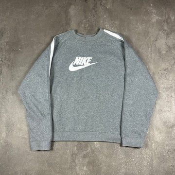 Vintage Nike Sweater (XL)