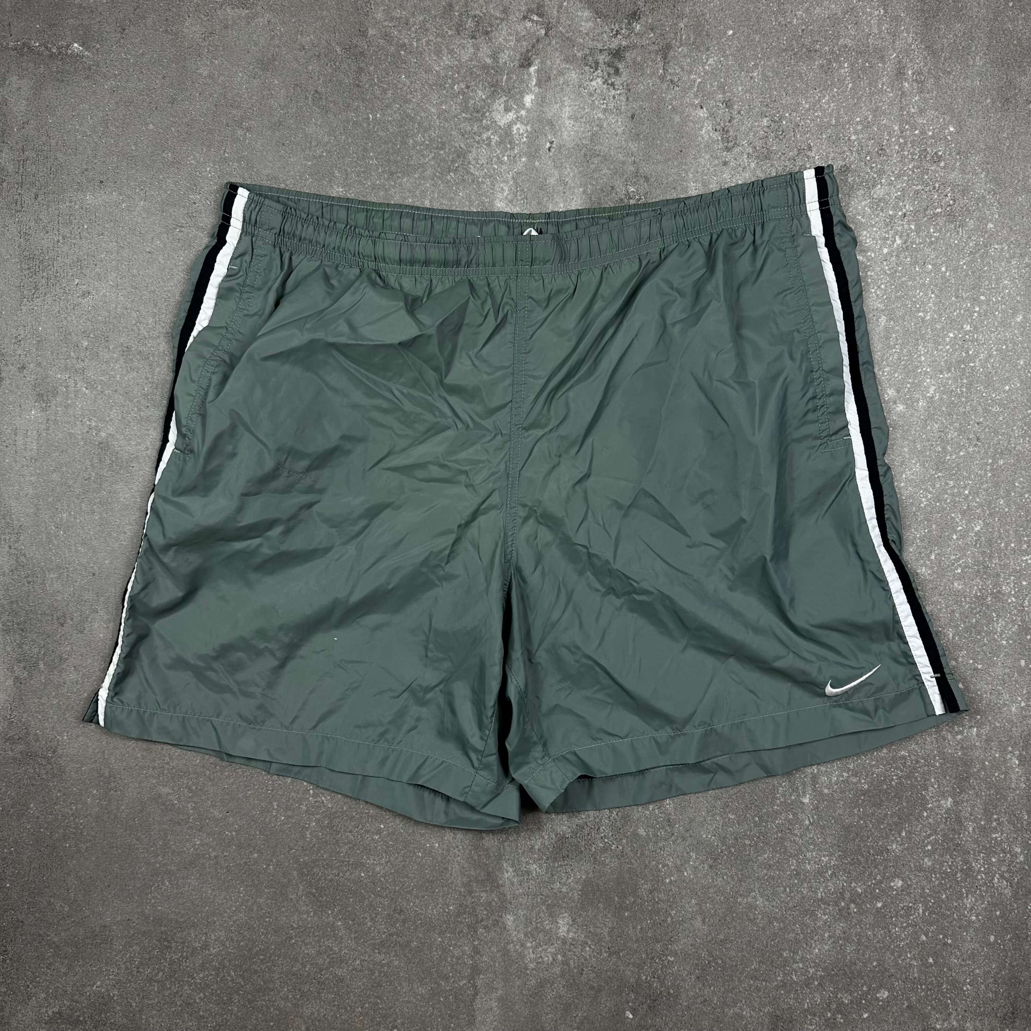 Vintage Nike Shorts 1990s (XL)