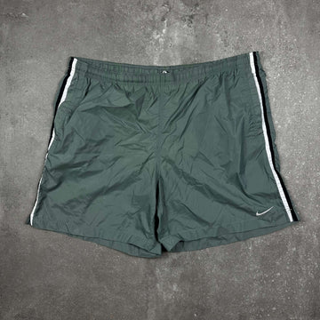 Vintage Nike Shorts 1990s (XL)