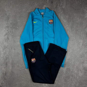 Barcelona Nike Tracksuit (Kids XL / 158cm-170cm)