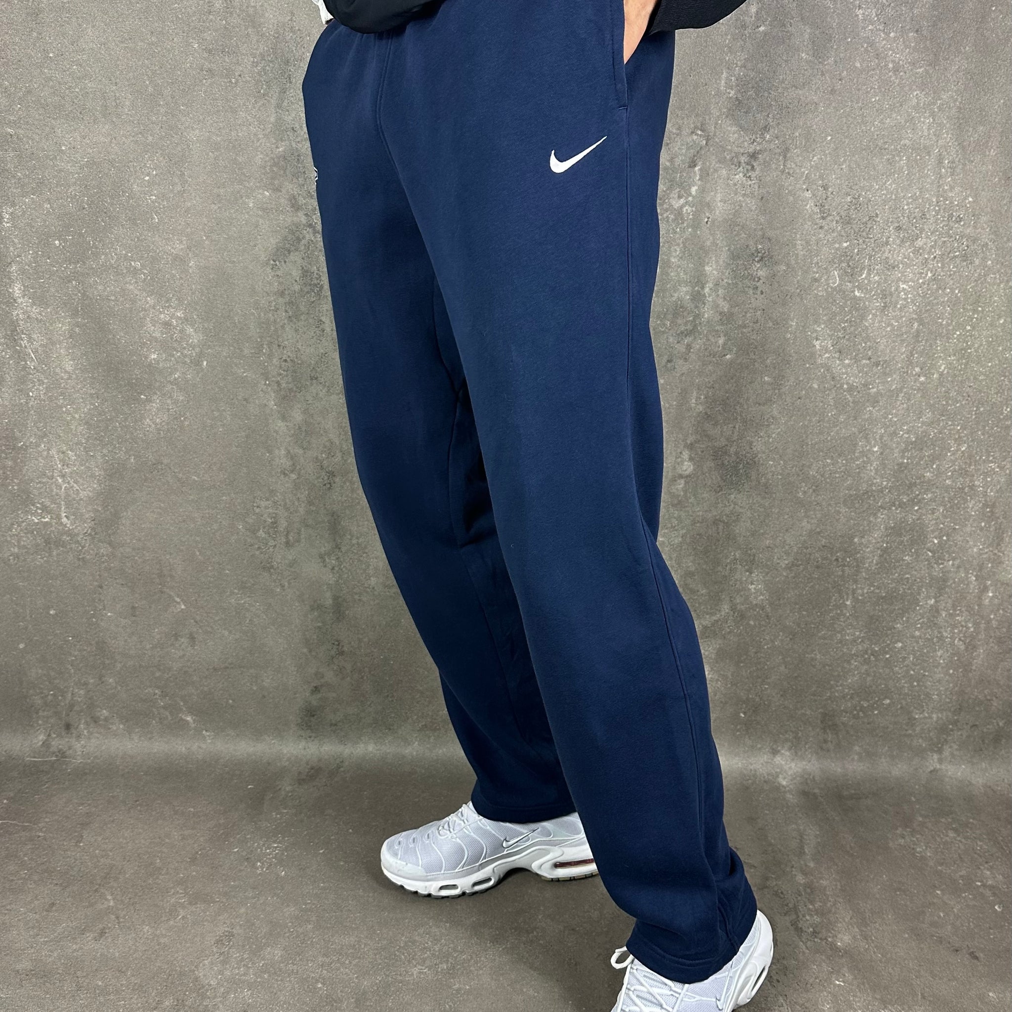 Nike Trackpants (L)