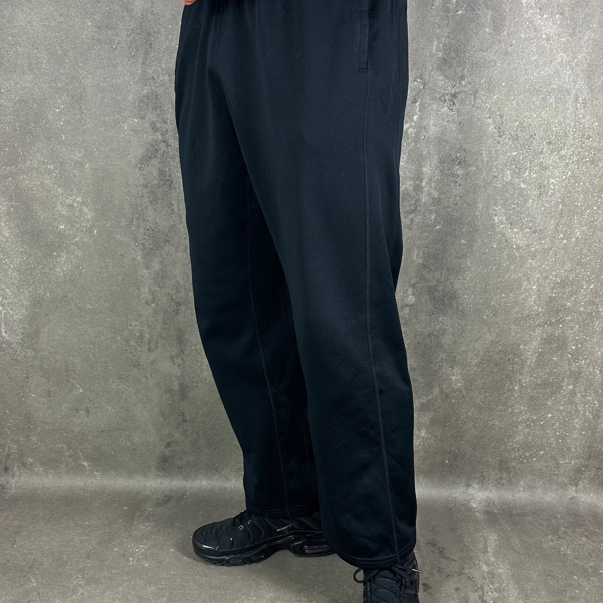 Vintage Nike Trackpants (M-L)