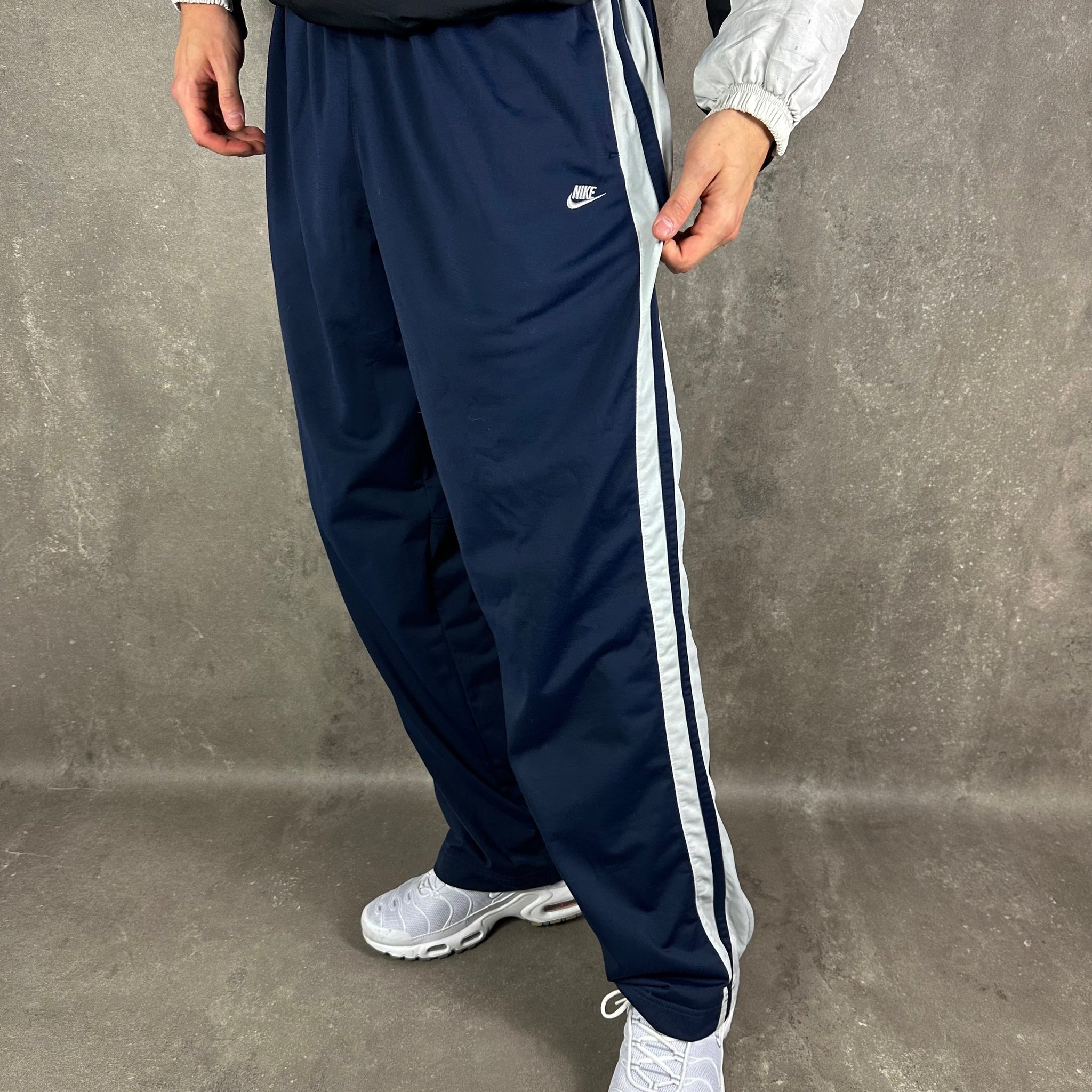 Vintage Nike Trackpants (XXL)