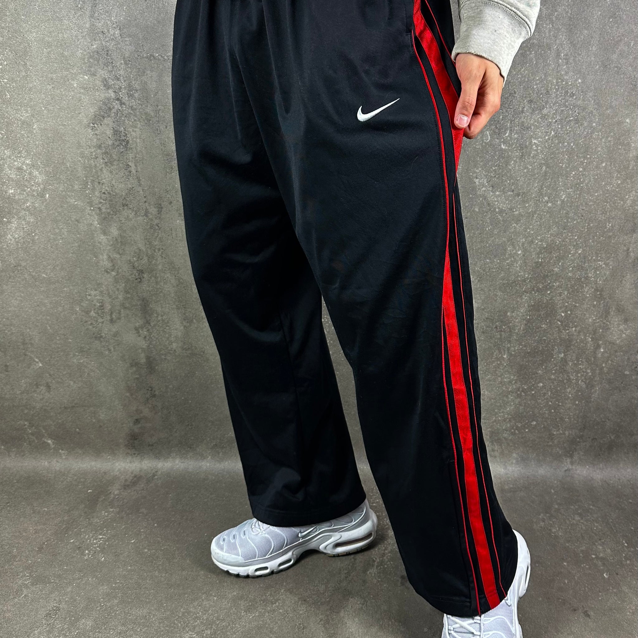 Vintage Nike Trackpants (XL)