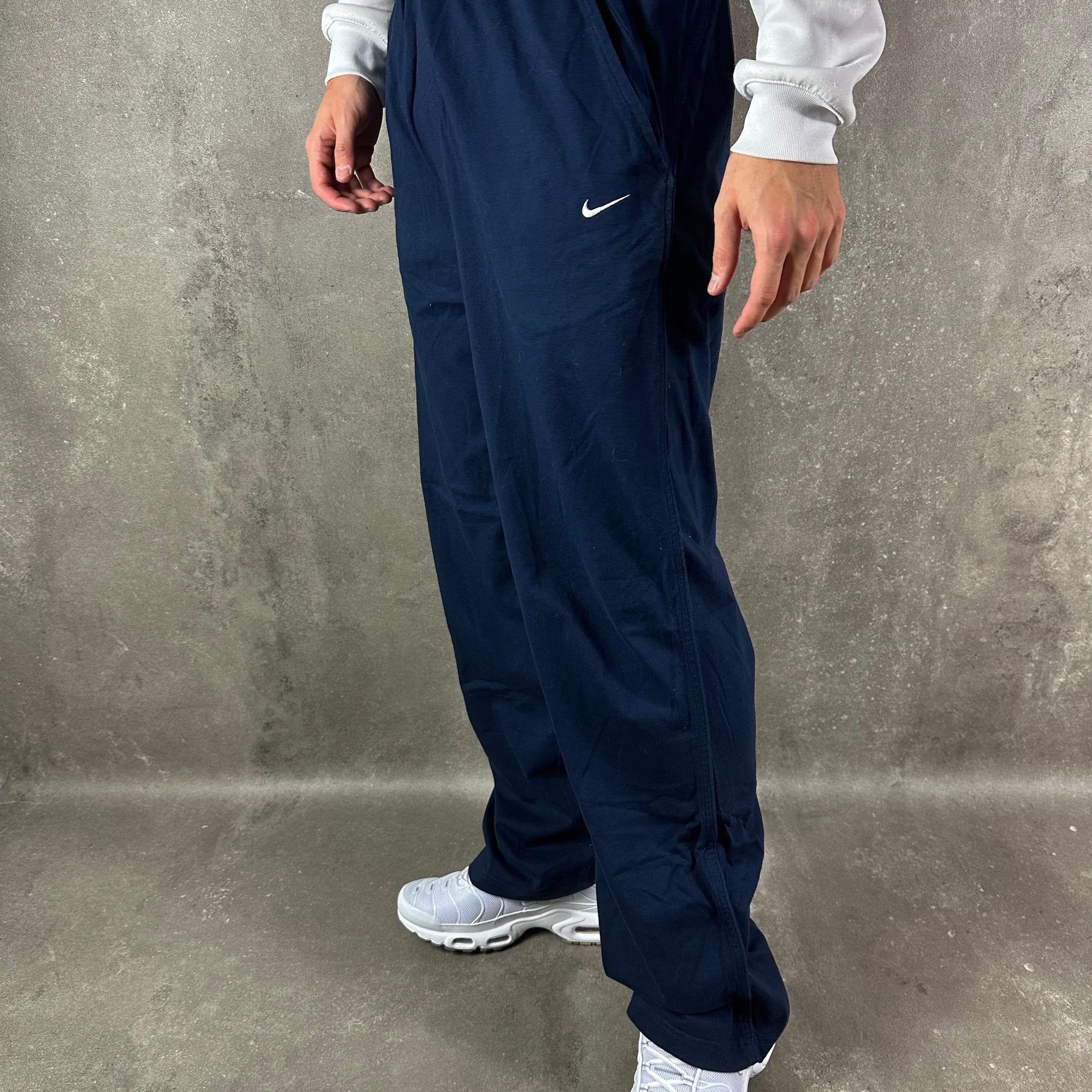 Vintage Nike Trackpants (XL)